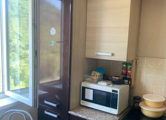 Сдам двухкомнатную квартиру, 44 м2, Междуреченск, улица Юности, 4