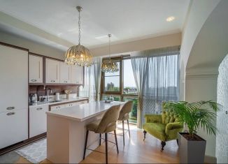 3-комнатная квартира в аренду, 110 м2, Сочи, Парковая улица, 5, микрорайон Центральный