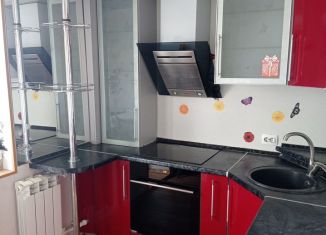 Сдаю в аренду 1-ком. квартиру, 40 м2, Йошкар-Ола, Ленинский проспект, 20, микрорайон Сомбатхей