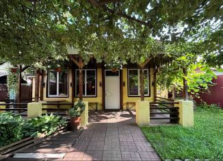 Сдается в аренду дом, 100 м2, Орёл, Весёлая улица, 15