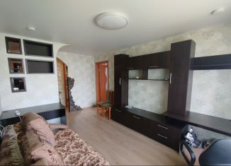 2-комнатная квартира в аренду, 40 м2, Верхняя Пышма, улица Мичурина, 2