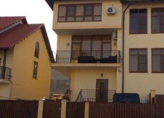 Сдам в аренду дом, 203 м2, Геленджик