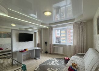 Сдается в аренду 2-ком. квартира, 50 м2, Сыктывкар, Коммунистическая улица, 77/2, Юго-Западный район