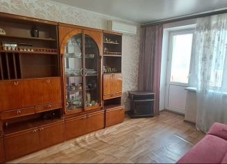 Сдается в аренду однокомнатная квартира, 46 м2, Йошкар-Ола, бульвар Ураева, 10, микрорайон Мирный