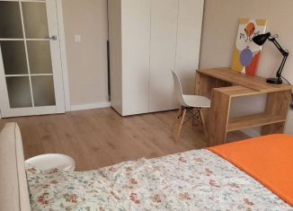 Сдается 2-ком. квартира, 34 м2, Краснодар, улица Константина Гондаря, 99, Прикубанский округ