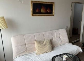 Сдается в аренду 1-комнатная квартира, 32 м2, Астрахань, улица Свердлова, 31