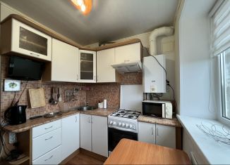 Аренда 2-ком. квартиры, 45 м2, Петрозаводск, улица Калинина, 26