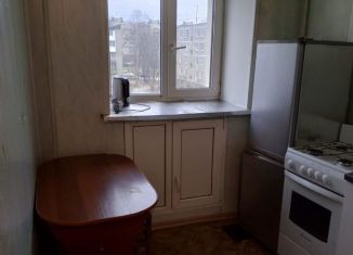 Сдам 1-ком. квартиру, 20 м2, Тихвин, 3-й микрорайон, 34