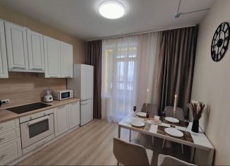 Сдам 1-ком. квартиру, 39.1 м2, Пермь, улица Революции, 52Б