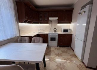 Сдается в аренду дом, 60 м2, Ейск, Театральная площадь