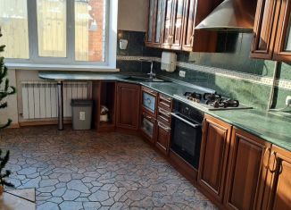 Сдам в аренду дом, 200 м2, Аксай, улица Гагарина, 27Б/2