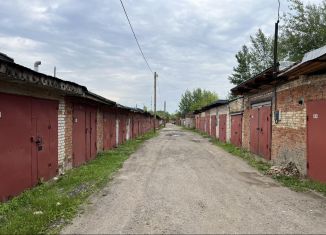 Продам гараж, 30 м2, Щербинка, Садовая улица, 1