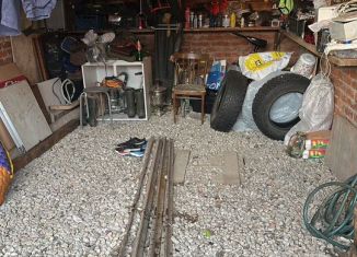 Продаю гараж, 18 м2, Щербинка