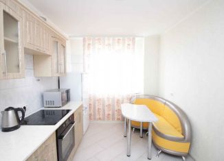 Сдача в аренду 3-ком. квартиры, 86.6 м2, Тюмень, улица Прокопия Артамонова, 4, Восточный округ