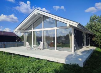 Продажа дома, 135 м2, деревня Инютино, Земляничная улица, 179