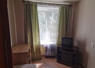 Сдам 2-ком. квартиру, 42 м2, Колпино, Павловская улица, 90