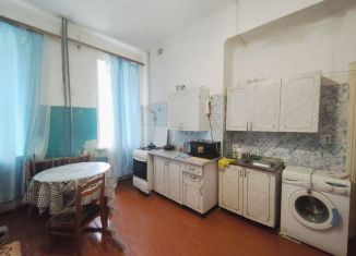 Аренда 3-ком. квартиры, 50 м2, Верхняя Пышма, Красноармейская улица, 3