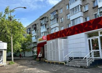Продаю торговую площадь, 187 м2, Пермь, улица Академика Курчатова, 9, Свердловский район