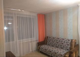 Сдам 1-ком. квартиру, 30 м2, Кингисепп, проспект Карла Маркса, 34