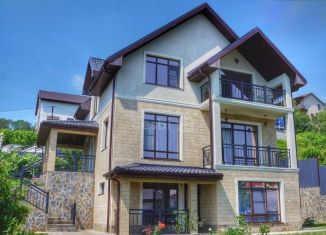 Продам коттедж, 240 м2, Краснодарский край, улица Мичурина, 1Г/2