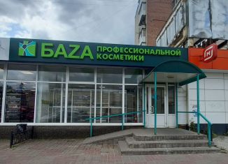 Продаю торговую площадь, 109.8 м2, Дзержинск, улица Гайдара, 51