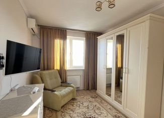 Сдается в аренду 2-ком. квартира, 53 м2, Сочи, улица Тимирязева, 44А, микрорайон Донская