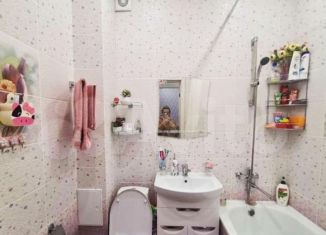 Сдаю 1-ком. квартиру, 38 м2, Йошкар-Ола, улица Петрова, 29, микрорайон Молодёжный