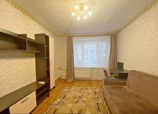 Сдам в аренду 1-комнатную квартиру, 45.5 м2, Троицк, Школьная улица, 8