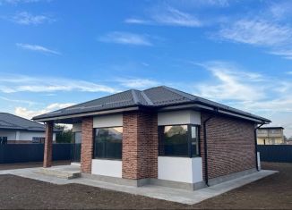 Продаю дом, 110 м2, посёлок городского типа Яблоновский, Набережная улица, 1