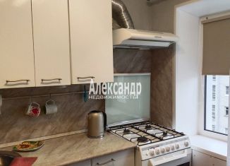 Сдается в аренду 2-комнатная квартира, 44.3 м2, Ломоносов, Красноармейская улица, 27