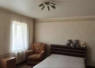 Сдается в аренду дом, 70 м2, Славянск-на-Кубани, улица Островского