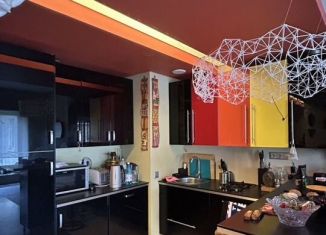 Сдам в аренду 2-ком. квартиру, 85.3 м2, Санкт-Петербург, улица Марата, 14, муниципальный округ Владимирский