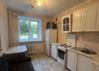 Сдается 1-ком. квартира, 37 м2, Тюмень, Пражская улица, 39