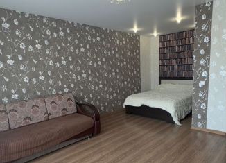 Сдам 1-комнатную квартиру, 40 м2, Туймазы, улица Комарова, 32