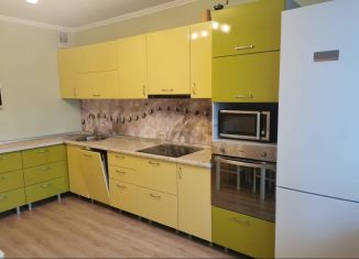 Сдается в аренду 3-комнатная квартира, 87 м2, Тюмень, Широтная улица, 170к4, ЖК Юбилейный