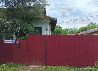 Продам дом, 69 м2, Жуковка, улица Мальцева, 10/1