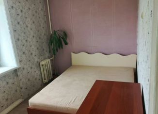 Сдаю в аренду трехкомнатную квартиру, 62 м2, Искитим, микрорайон Центральный, 10