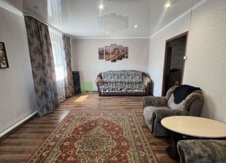 Продам дом, 140 м2, поселок городского типа Атамановка, улица Подснежника