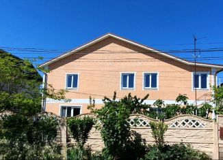 Продаю дом, 257 м2, село Береговое, Интернациональная улица, 11