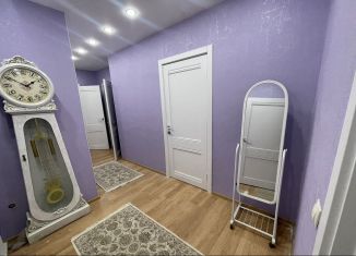 Сдача в аренду 1-ком. квартиры, 54 м2, Мурманск, Октябрьская улица, 14