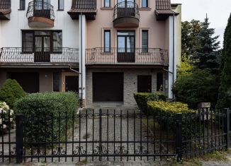 Продаю дом, 216.3 м2, Калининград, Курортная улица, 14