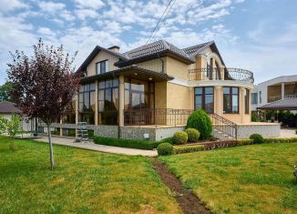 Дом на продажу, 545 м2, посёлок городского типа Яблоновский, улица Северная Дамба