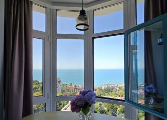 Аренда двухкомнатной квартиры, 65 м2, Сочи, улица Бытха, 41, микрорайон Бытха