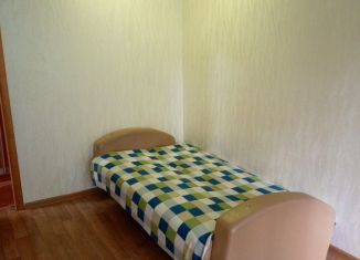 Сдам в аренду трехкомнатную квартиру, 60 м2, Йошкар-Ола, улица Анциферова, 31, 1-й микрорайон