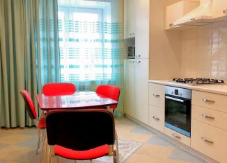 Двухкомнатная квартира в аренду, 82 м2, Ярославль, Большая Фёдоровская улица, 48