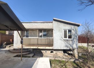 Продам дом, 42 м2, посёлок городского типа Молодёжное, Персиковая улица, 81