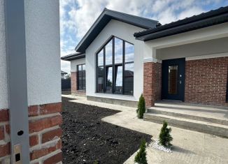 Продаю дом, 139 м2, посёлок Берёзовый, улица Атамана Рудзевича, 2/1