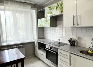 Сдам в аренду 2-комнатную квартиру, 50 м2, Улан-Удэ, Пристанская улица, 4