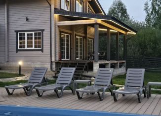 Сдаю дом, 190 м2, село Озёрное, Прохладная улица, 6