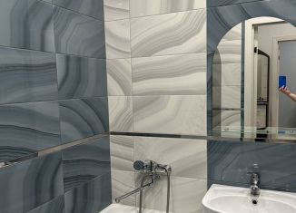 Сдается в аренду однокомнатная квартира, 36 м2, Йошкар-Ола, улица Чернякова, 5, микрорайон 9Б